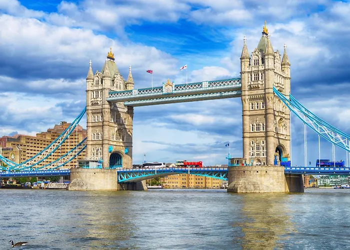 Tina Place In Tower Hill - 2 Double Beds, Max 4 People, Great Location In London
