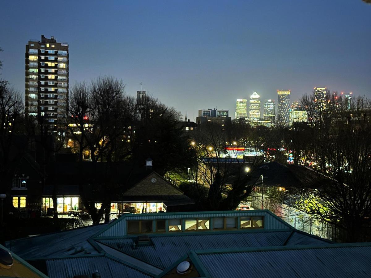 Tina Place In Tower Hill - 2 Double Beds, Max 4 People, Great Location In Apartamento *