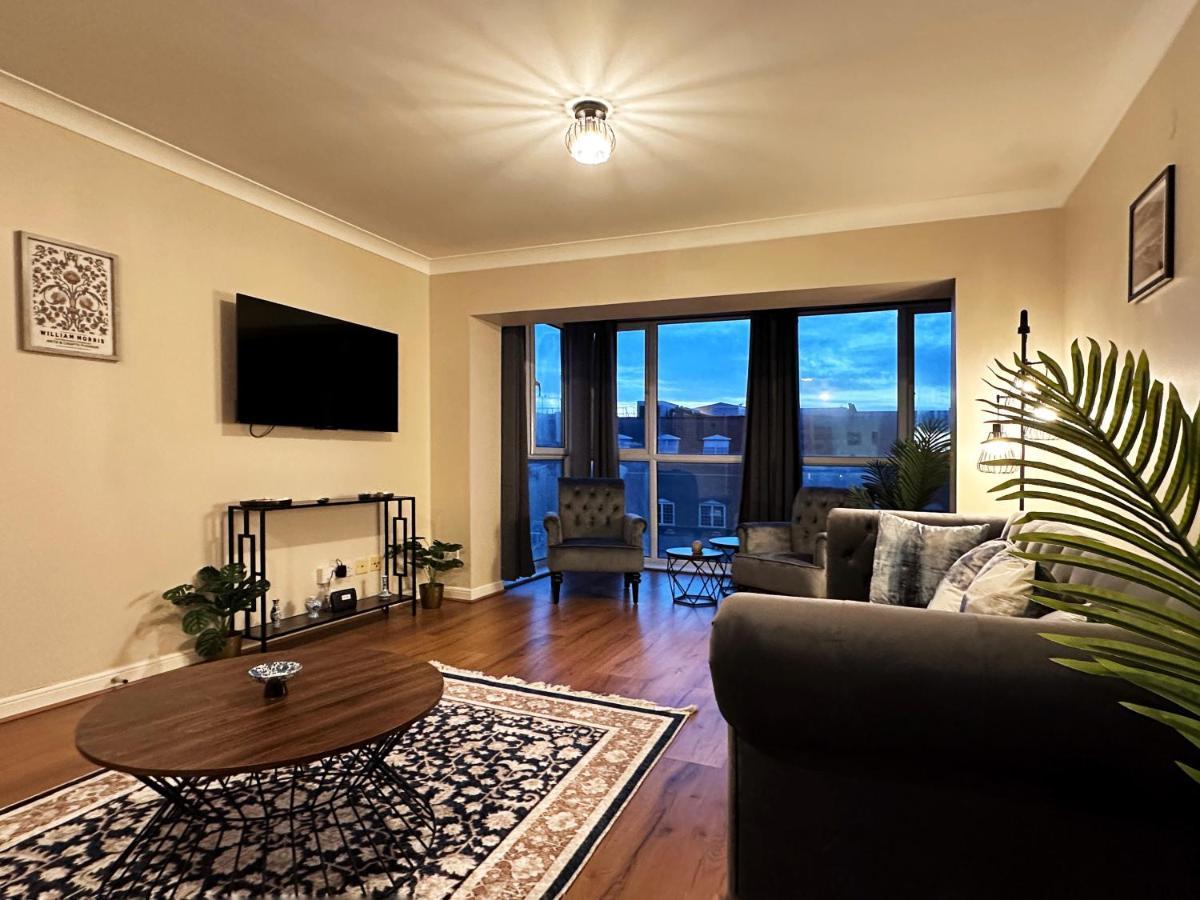 Tina Place In Tower Hill - 2 Double Beds, Max 4 People, Great Location In Apartamento *